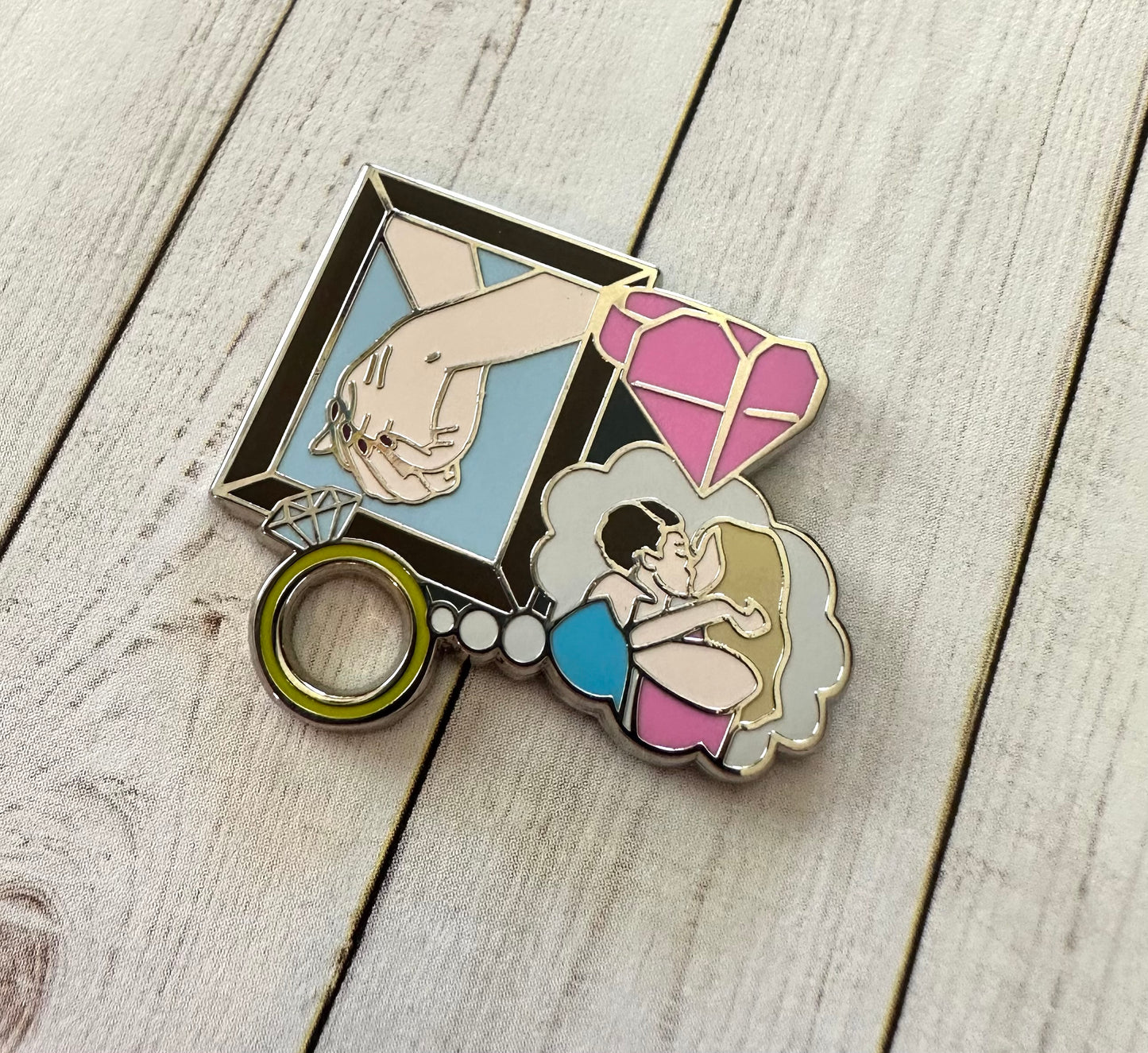 Paper Rings Pin