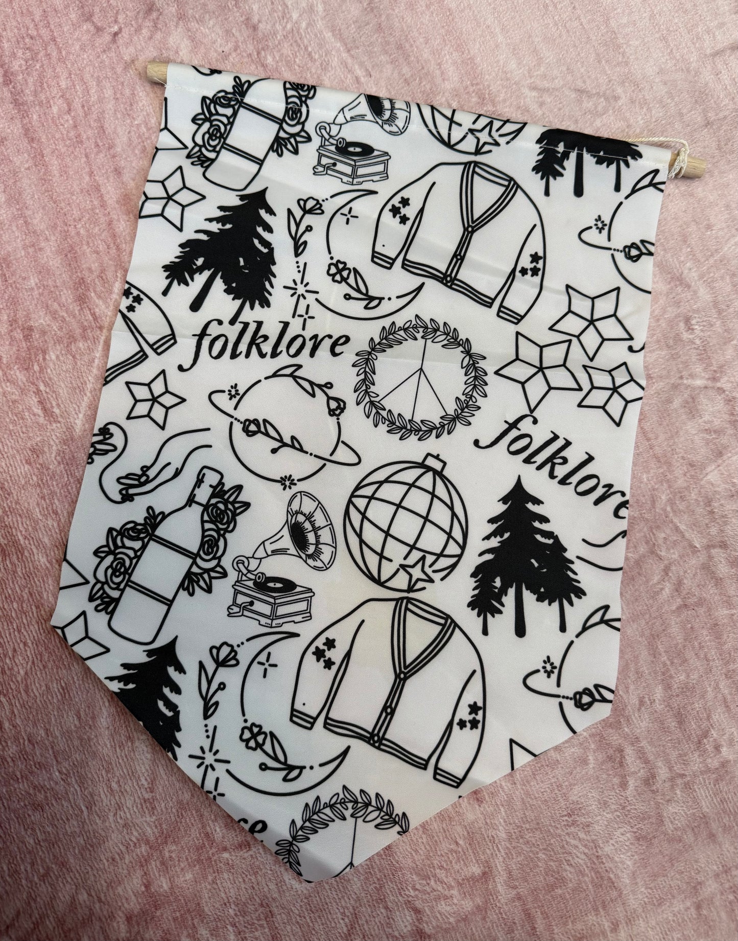 Album 8 Pin Banner