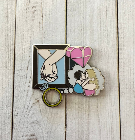 Paper Rings Pin