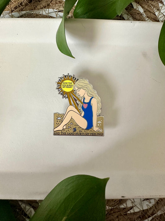 PIN]SUN BURNS MY HEART PIN