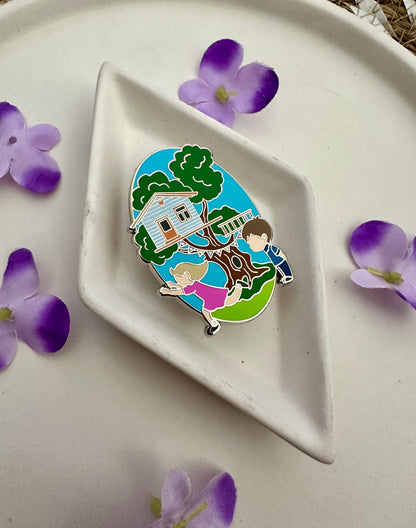 PIN PREORDER - Dared You to Kiss Me