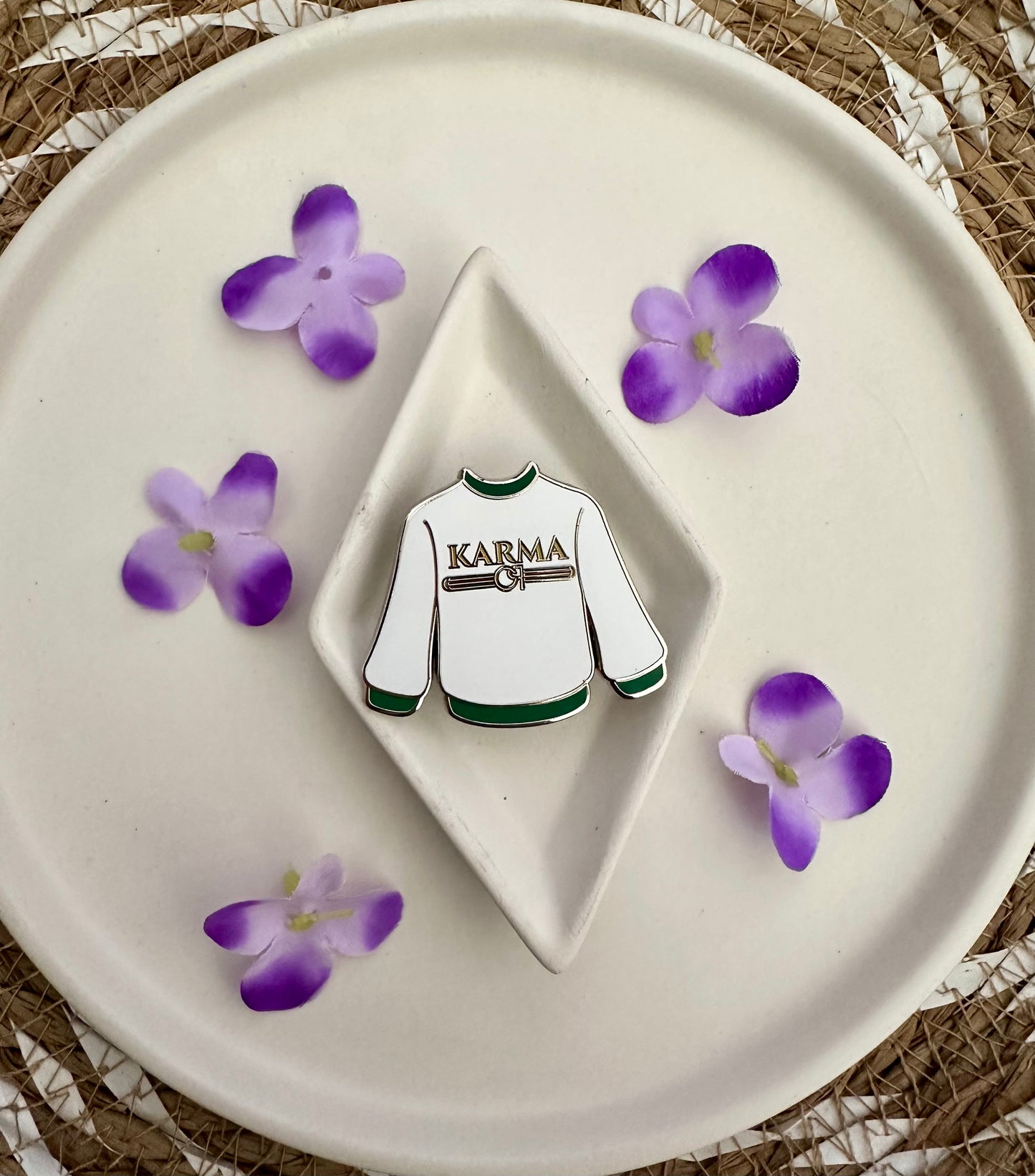 PIN PREORDER - Fake Gucci Sweater