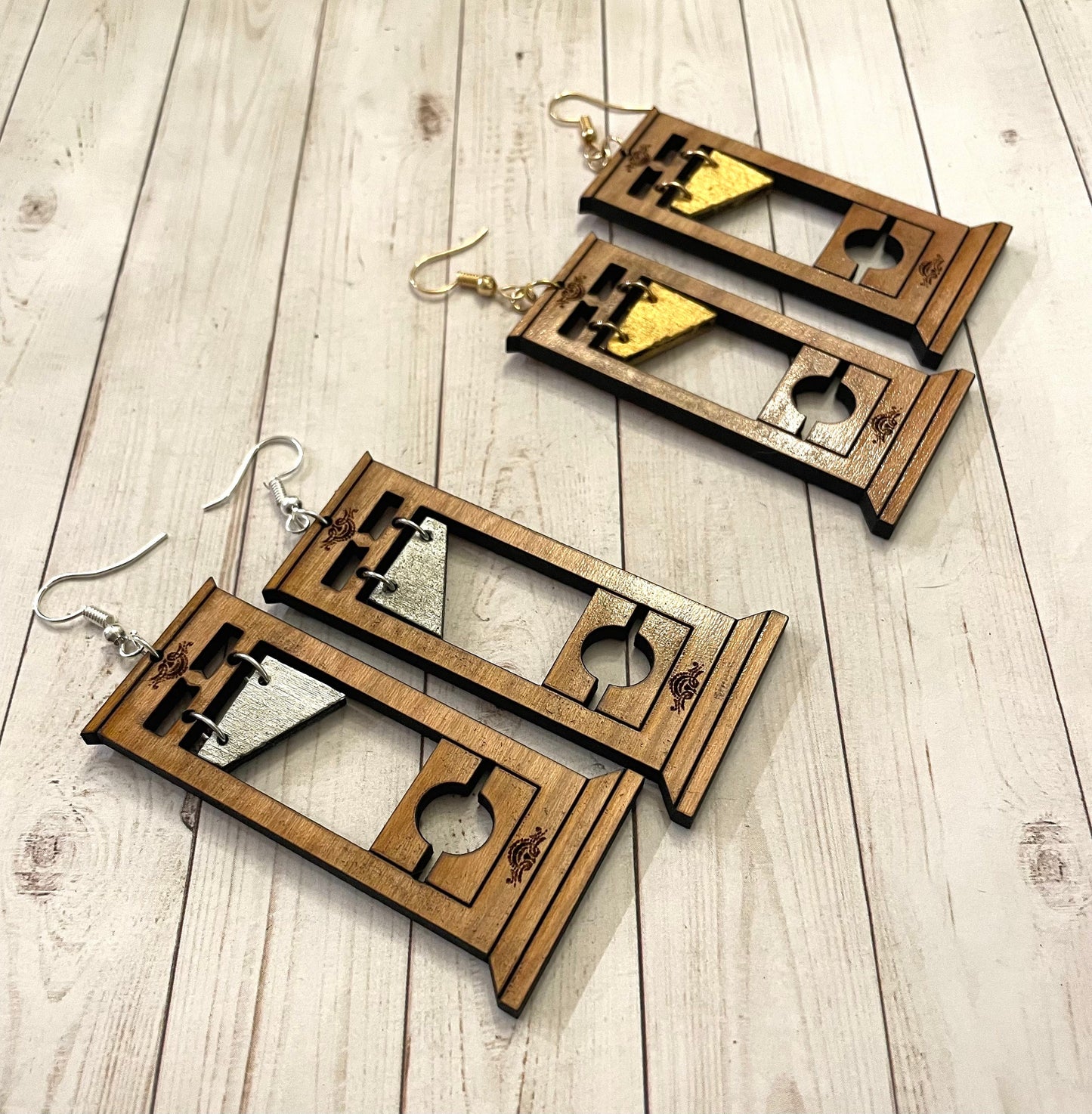 Guillotine Earrings - Spooky Earrings - Halloween Earrings - Witchy Earrings - Witch Earrings